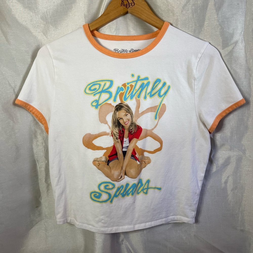 Plus Size Britney Spears White Orange Blue Graphic Print Cropped T-Shirt Top